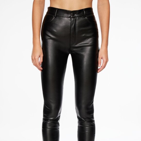 Faux Leather Skinny Pants - Picture 2 of 4